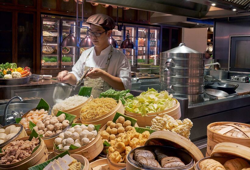 هتل Hyatt Centric Victoria Harbour