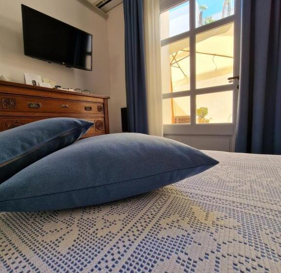 فندق Ngonia Bay Boutique