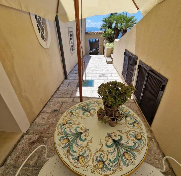 فندق Ngonia Bay Boutique