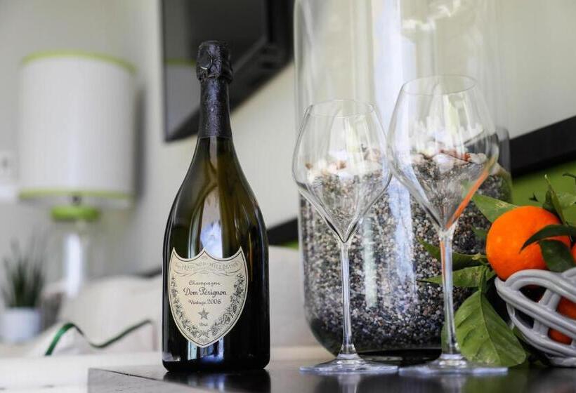 فندق Ngonia Bay Boutique