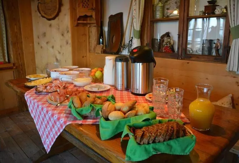 Hotel Rifugio Graziani Hütte