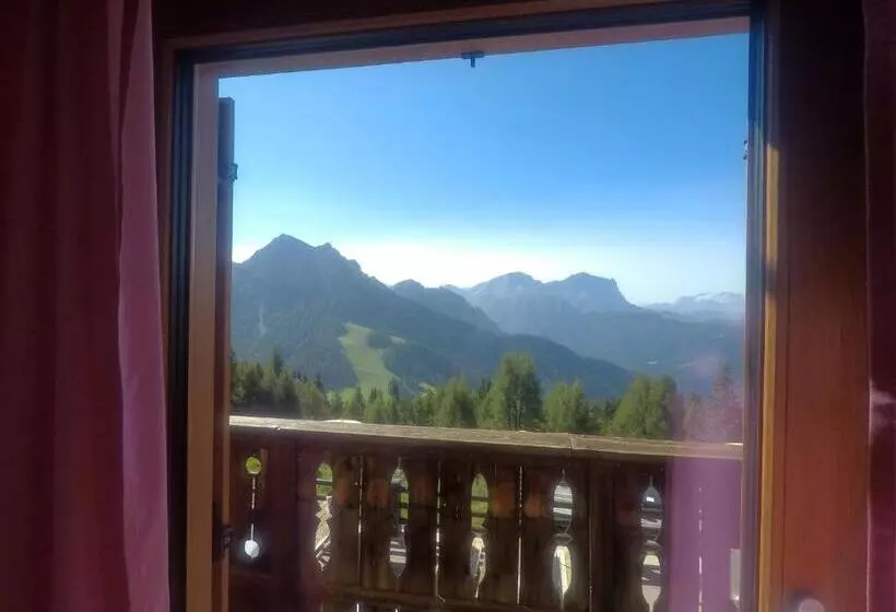 Hotel Rifugio Graziani Hütte