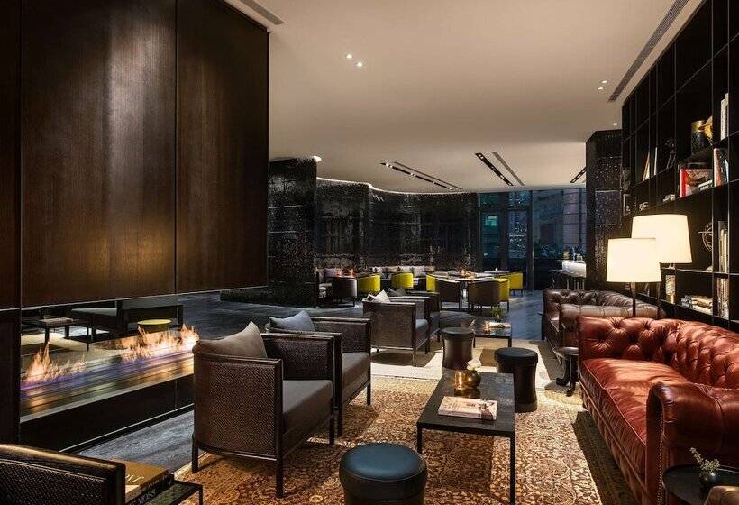 호텔 The Middle House