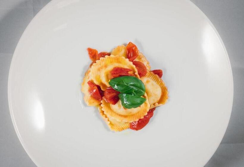 فندق Ultimo Borgo