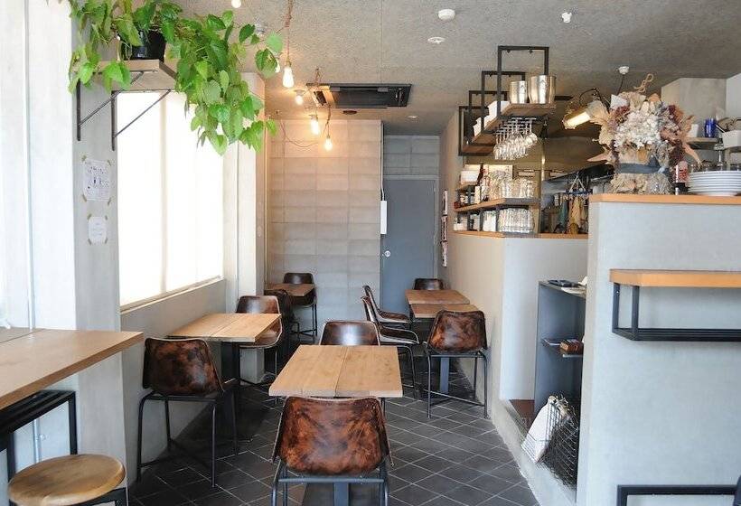 Lodger Hostel & Restaurant Matsusaka