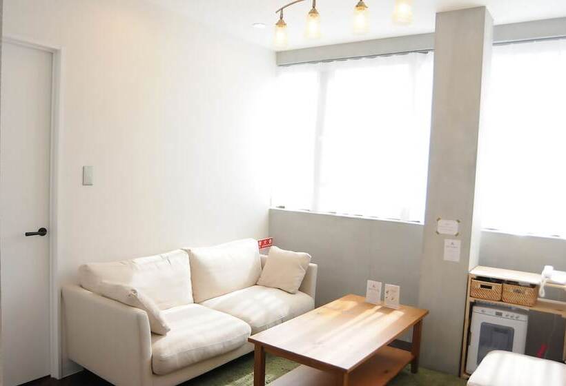 Lodger Hostel & Restaurant Matsusaka