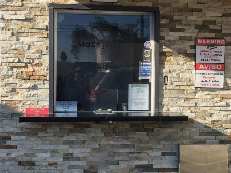 Мотель Mid City Inn