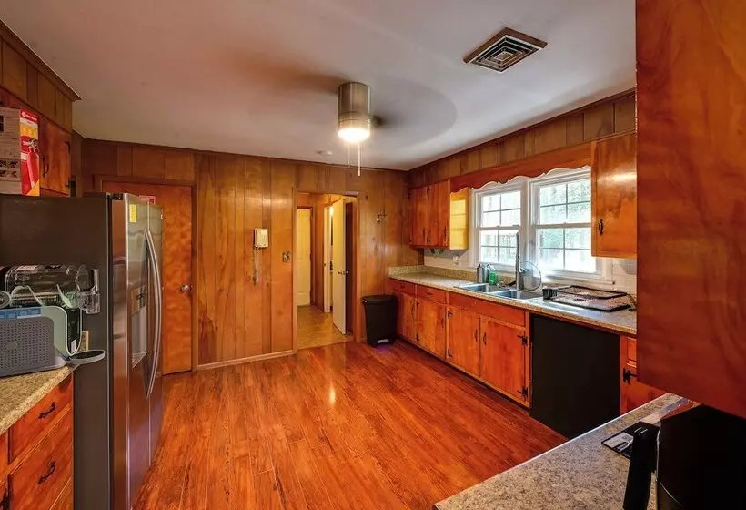 Serene Delmar Nature Escape On 15 Acres!