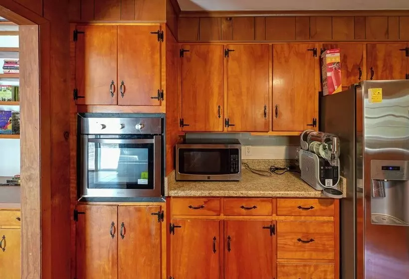 Serene Delmar Nature Escape On 15 Acres!