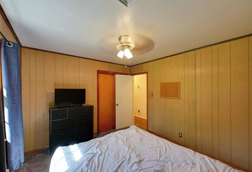 Serene Delmar Nature Escape On 15 Acres!