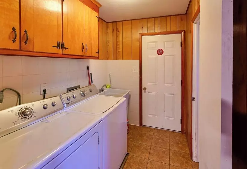 Serene Delmar Nature Escape On 15 Acres!