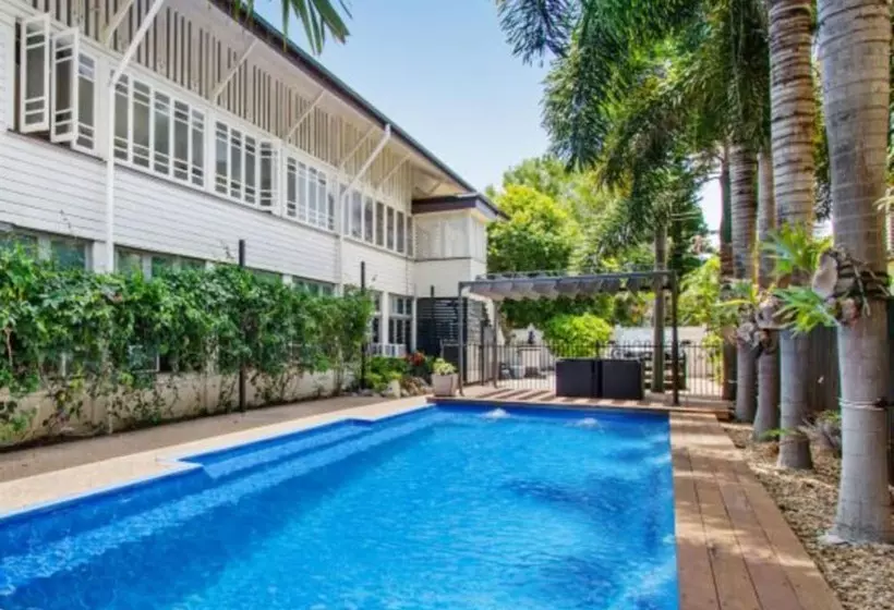 Retkeilymaja Avenues Xchange