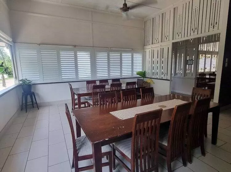 Retkeilymaja Avenues Xchange