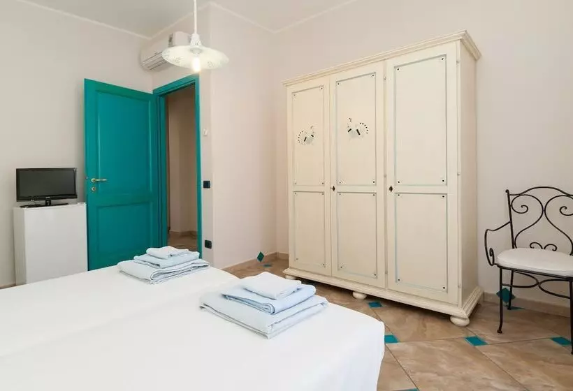 ベッドアンドブレックファースト Giaco's Rooms