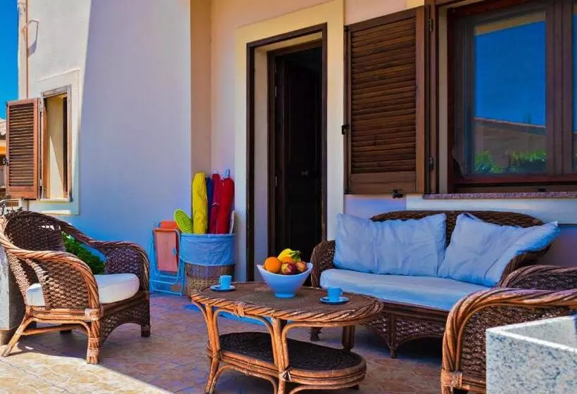 ベッドアンドブレックファースト Giaco's Rooms