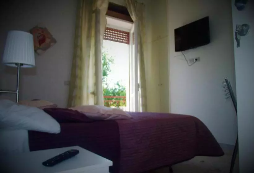 تختخواب و صبحانه Il Rifugio D'amare