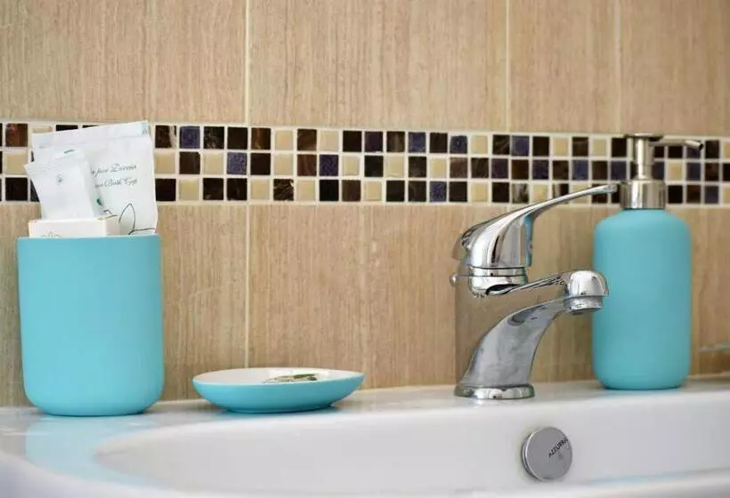 تختخواب و صبحانه Il Rifugio D'amare