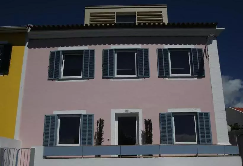 Aamiaismajoitus (B&B) Manta Ray Lodge