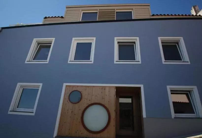 Aamiaismajoitus (B&B) Manta Ray Lodge