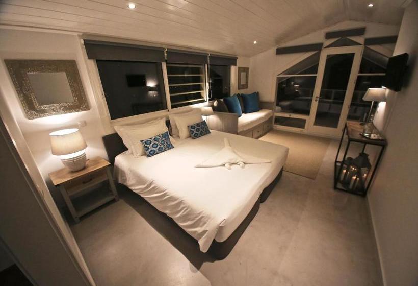 ベッドアンドブレックファースト Manta Ray Lodge