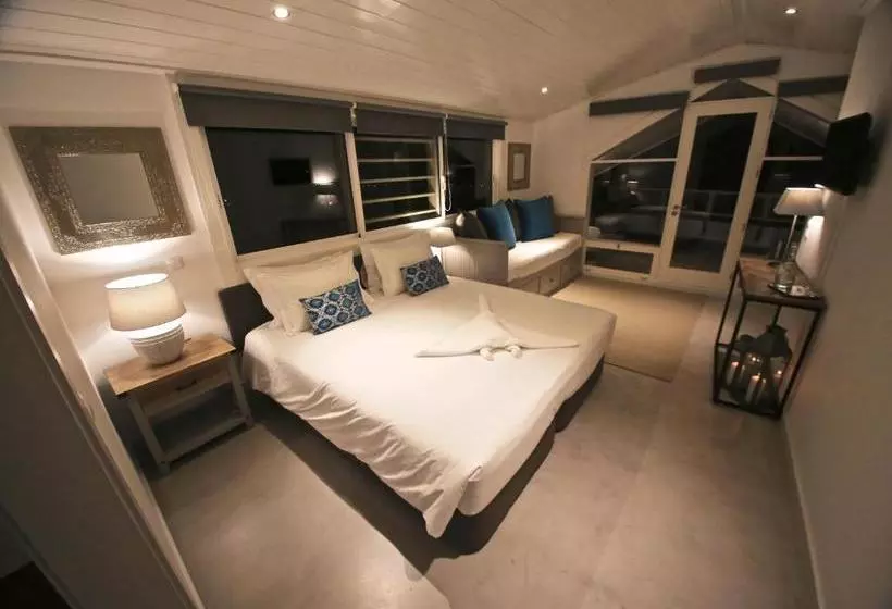 Aamiaismajoitus (B&B) Manta Ray Lodge