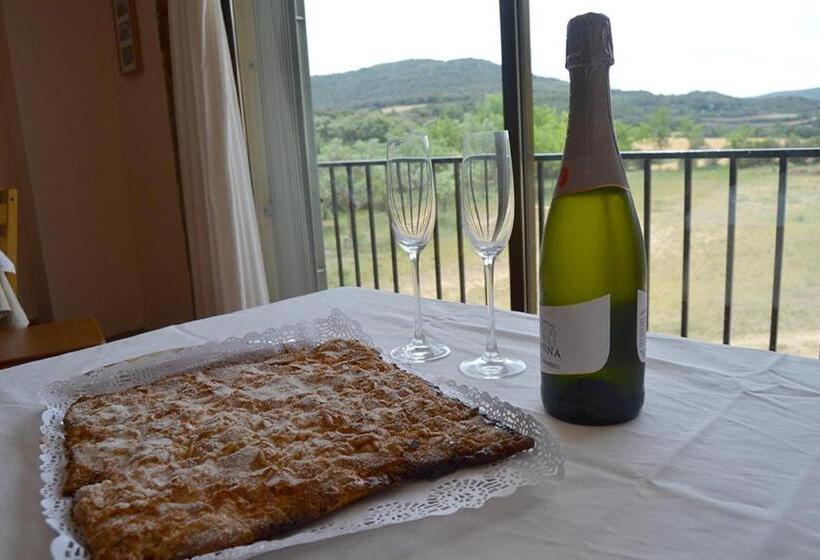 مبيت وإفطار Masia Molí De Tartareu