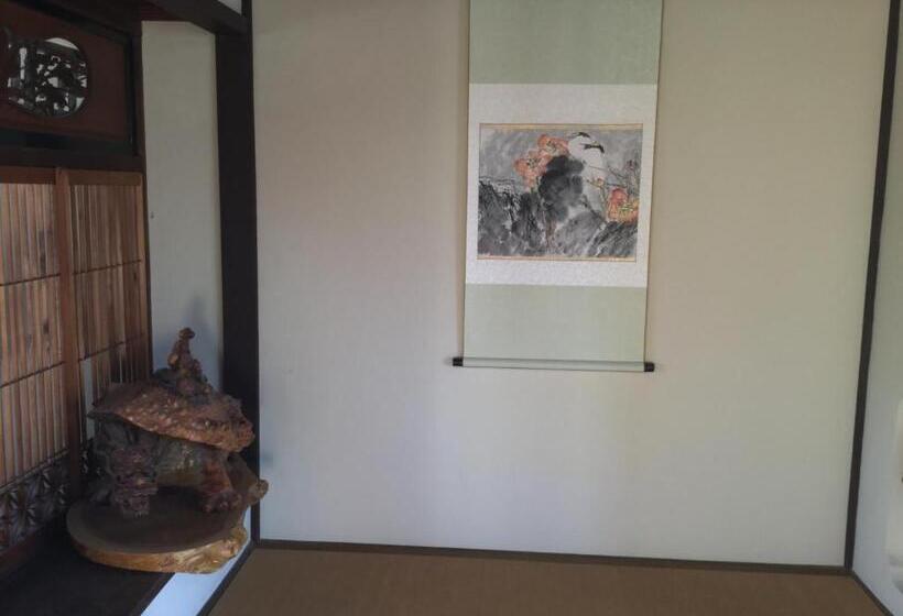 مبيت وإفطار Oyajino Umi