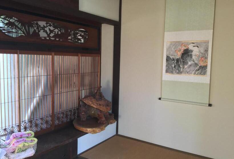 مبيت وإفطار Oyajino Umi