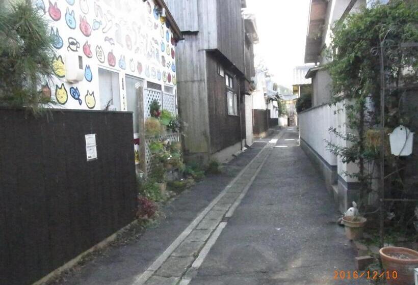 مبيت وإفطار Oyajino Umi