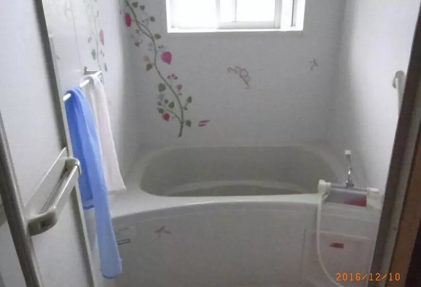 Aamiaismajoitus (B&B) Oyajino Umi