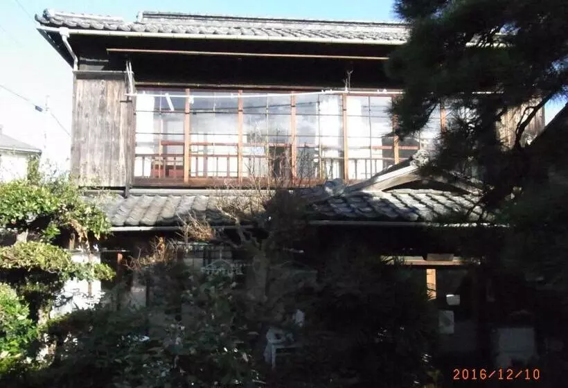 Aamiaismajoitus (B&B) Oyajino Umi