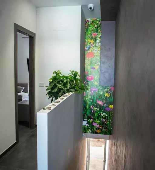 تختخواب و صبحانه Regina's Home