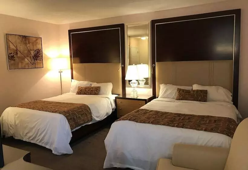 Cardinal Court Motel