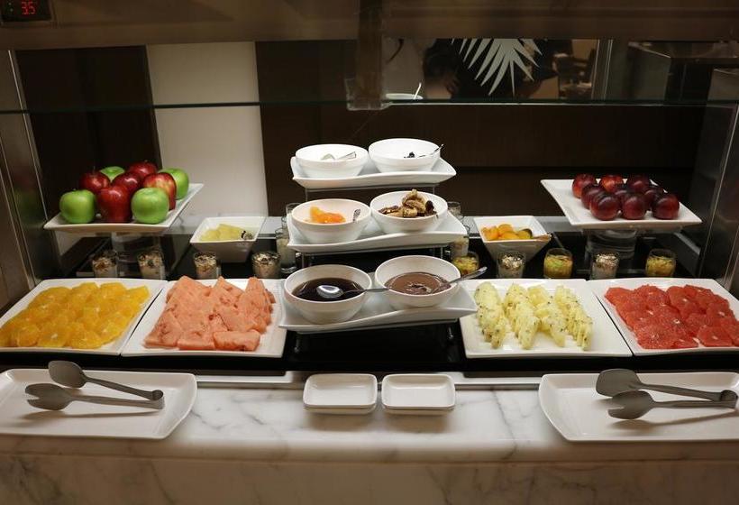 هتل Marriott Executive Apartments Madinah