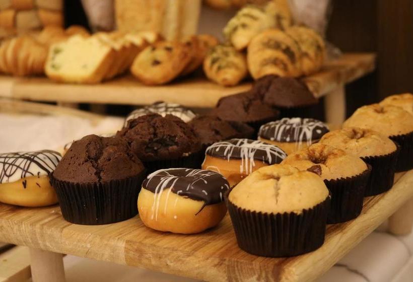 هتل Marriott Executive Apartments Madinah