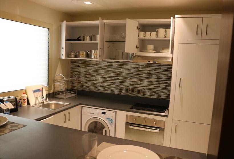 هتل Marriott Executive Apartments Madinah