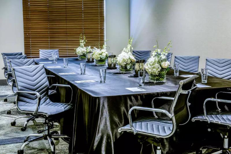 Cambria Hotel Omaha Downtown