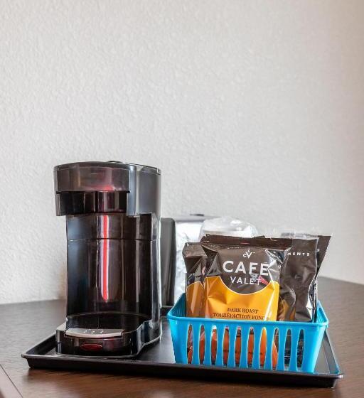 فندق Fairbridge Inn Express Monroe City