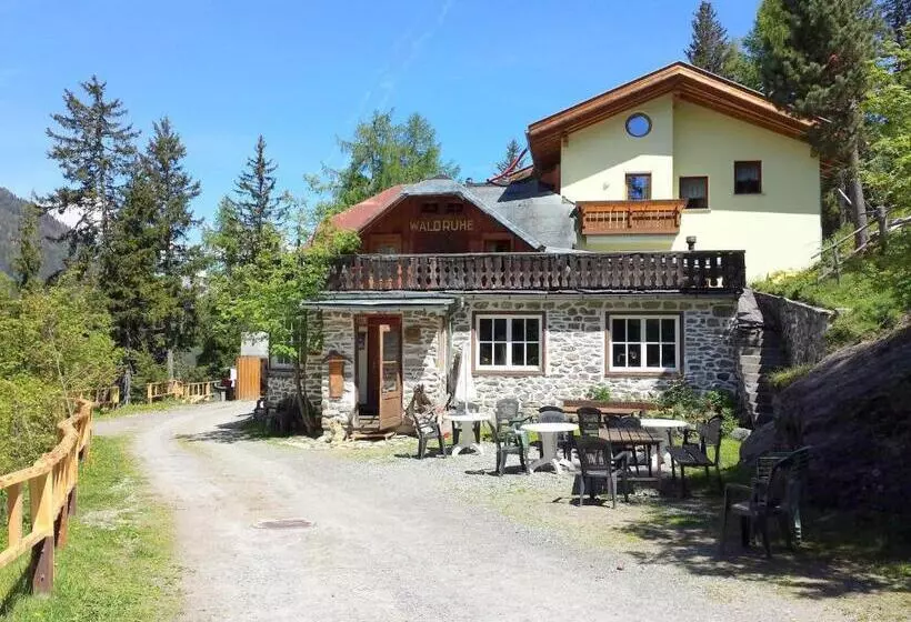 ホテル Gasthof Waldruhe