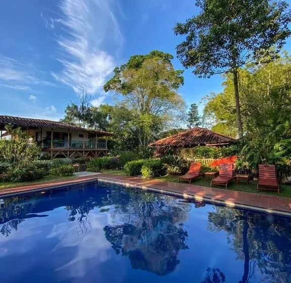 Hotelli Hacienda Bambusa