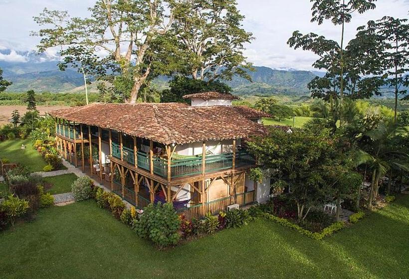 Отель Hacienda Bambusa