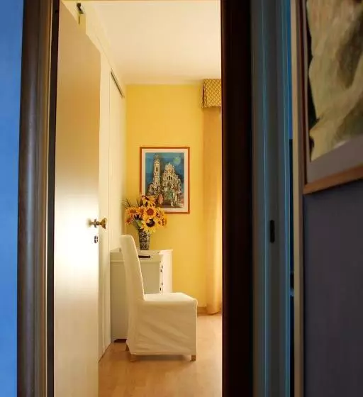 Hotelli Jasmin Charme