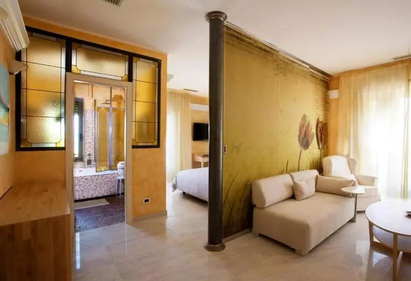 Hotelli Jasmin Charme