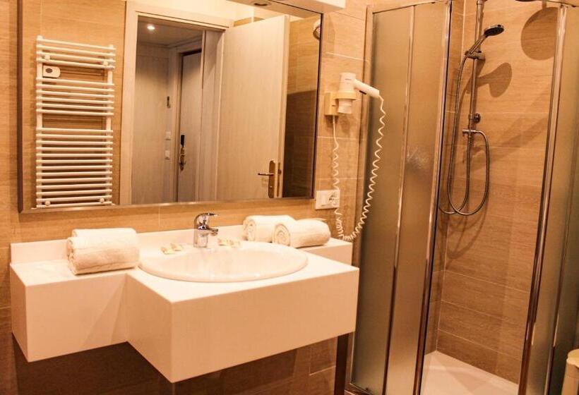 בית מלון כפרי Lungomare