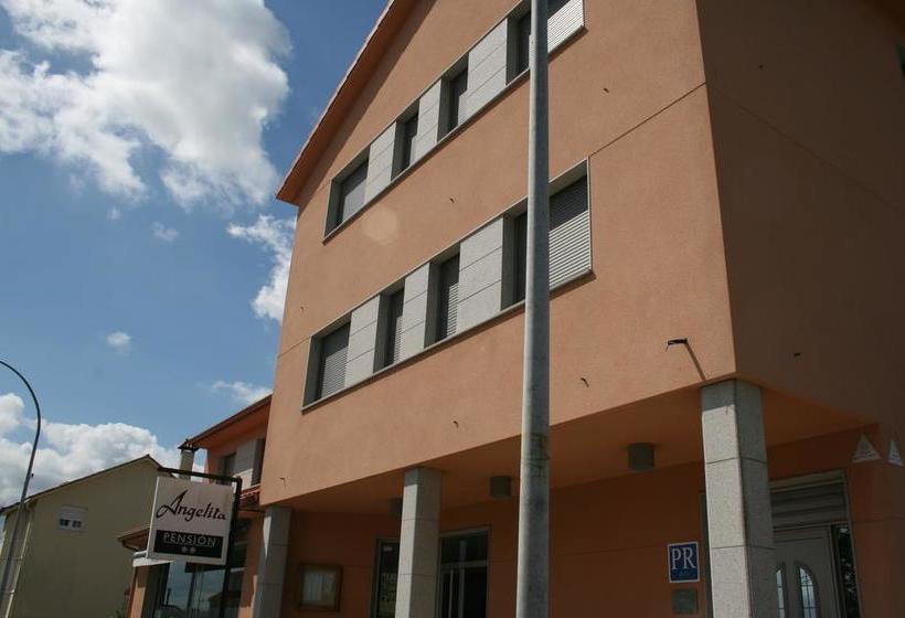 호텔 Pensión Angelita