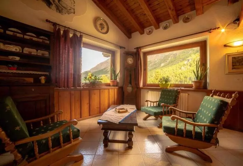 Hotelli & Restaurant Perret   Mountain People