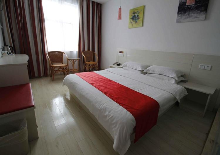 Отель Thank Inn Plus  Donghai Crystal City