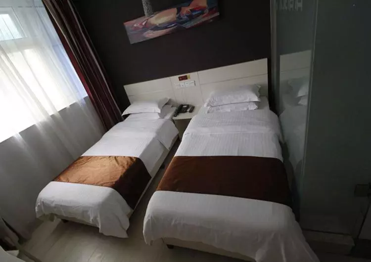ホテル Thank Inn Plus  Donghai Crystal City
