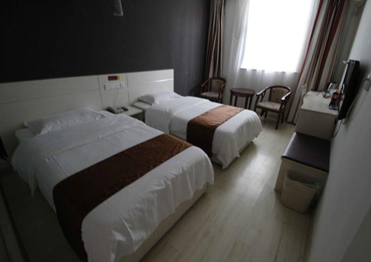 Отель Thank Inn Plus  Donghai Crystal City