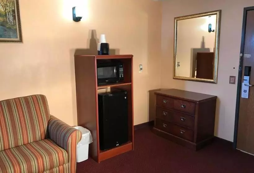 Motelli Heartland Hotel & Suites